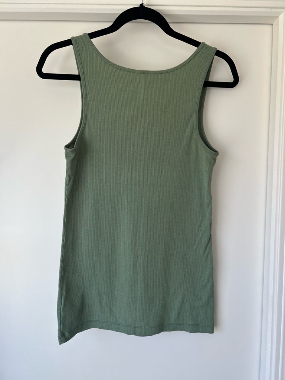 GAP Olive Green Ribbed Tank - Picture 3 of 3